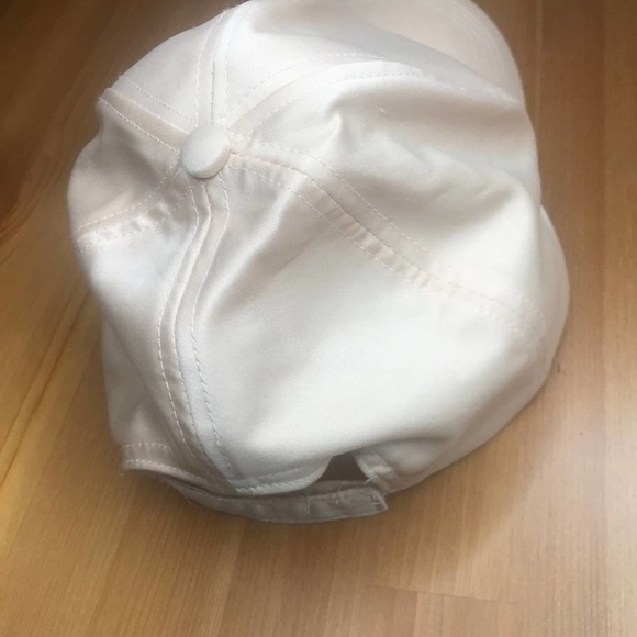 DAVID and YOUNG metallic rose gold hat - Picture 5 of 5